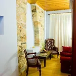 Kyveli Affittacamere 4*