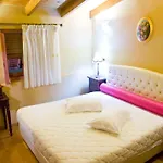 Πανσιόν Kyveli 4*