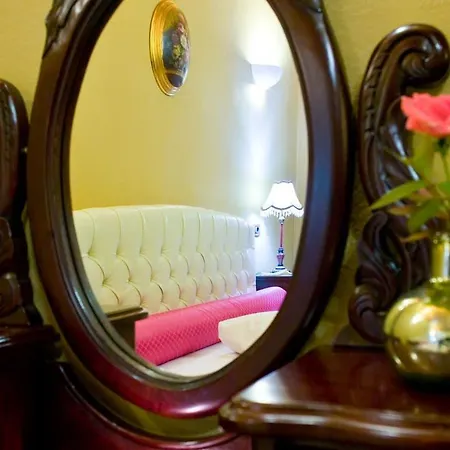 Kyveli بيت ضيافة