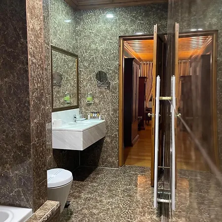 Casa de hóspedes Kyveli 4*