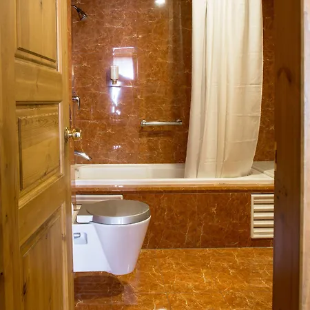 Kyveli Guest house
