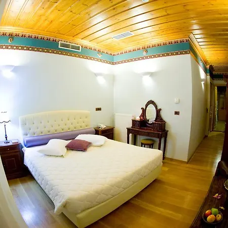 Casa de hóspedes Kyveli 4*